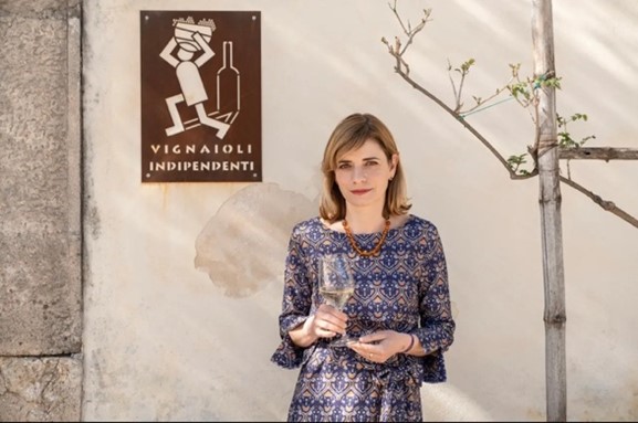 シチリアワイン：カンティーネ・プピロ／シラクーサ